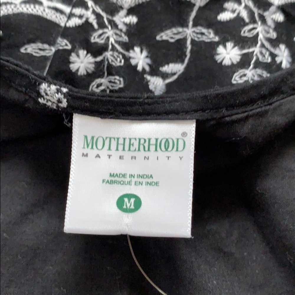 Motherhood size medium sleeveless shirt - Picture 3 of 3